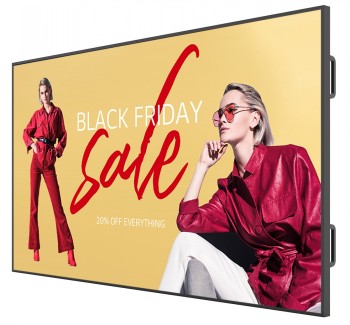 LG 98UM5K-B 98" UHD IPS bildskärm, premium bildkvalitet och elegant design. LG:s 98-tums UHD IPS-bildskärm, gyllene bakgrund, reklambudskap och två personer klädda i rött.