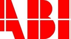 ABB UPS Intern Batteripack 40x9Ah - reservbatteri för UPS-system En reservbatteripack med ABB-logotyp, designad för internt UPS-bruk, kapacitet 40x9Ah.