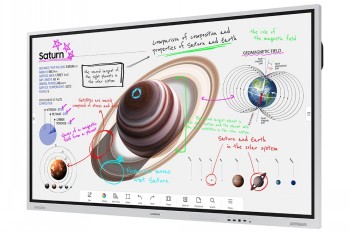Samsung 85" Flip Pro digital whiteboard med UHD-bildskärm Samsung 85-tums Flip Pro digital whiteboard visas från en sned vinkel, färgglatt innehåll på pekskärmen.
